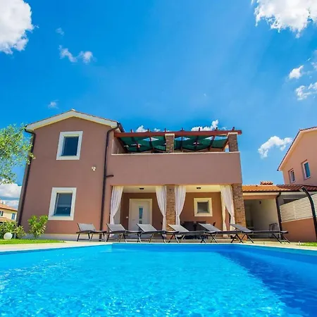 Holiday home Mariella